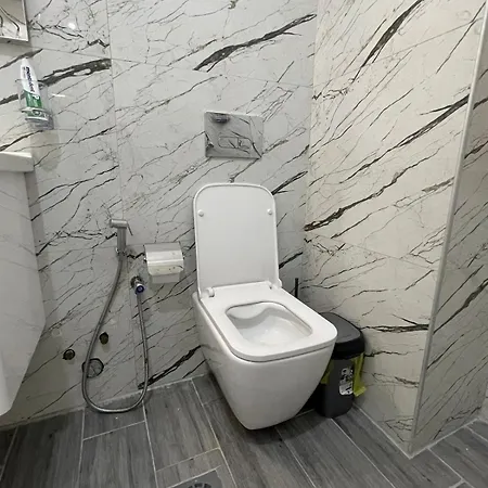 Appartamento Ferit'S Property Near Myslym Shyri Tirana