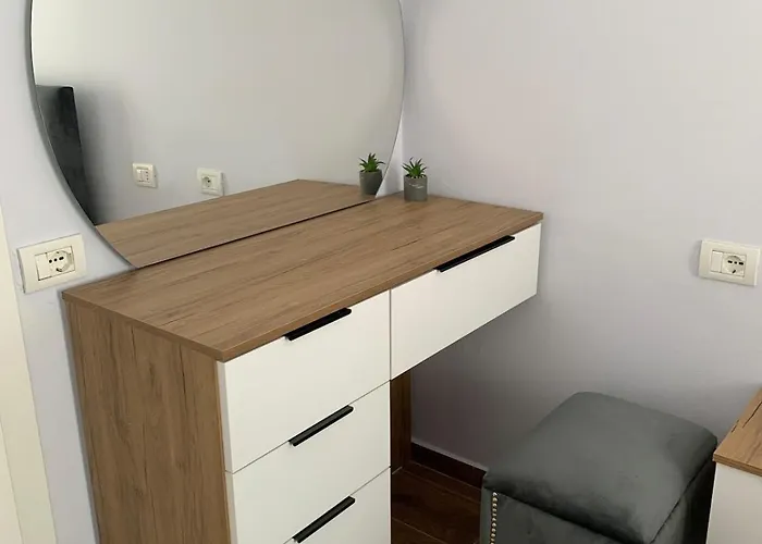 Ferit's Near Myslym Shyri 公寓 *